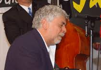 Monty Alexander muss dem Bülacher Publikum nicht mehr vorgestellt werden.