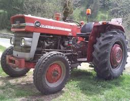 Sur quel tracteur avez vous débuté ? - Page 2 Images?q=tbn:ANd9GcRJ6R4EUXtiDJj5gEEY7PwDGw36V7I9ZidgWiScoFo5UCHmUBkj