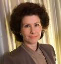 Beatriz Infante as CEO.