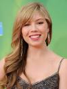 http://images.wikia.com/icarly/images/a/a2/Jennette_mccurdy_kcas_2011.png