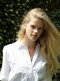 Picture of Valerie Van Der Graaf - 600full-valerie-van-der-graaf