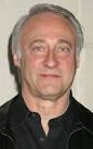 Brent Spiner Is Begging To Get Into Star Trek 2 Brent Spiner, who ...