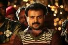 ദിലീപിനേയും മമ്മൂട്ടിയേയും പിന്നിലാക്കി ചാക്കോച്ചന്‍