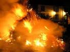 Town Tar Bar'l Bonfire - via Daymix