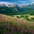 Estes Park, Colorado - Gateway to Rocky Mountain National Park