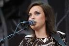 http://news.bbc.co.uk/media/images/48829000/jpg/_48829149_amy_mcdonald_two_766.jpg