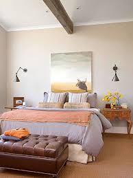 Bedroom Decorating Ideas: What to Hang Over the Bed