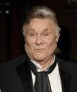 E' morto oggi a Las Vegas, all'età di 85 anni Bernard Schwartz, ... - images?q=tbn:ANd9GcRPbo6h0Bt_P30rTtFHszLmHdgWXT1S0Oz1uk0XBIMnLdD-5YcTxD44KZ4