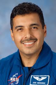 Astronaut Biography: Jose Hernandez - hernandez_jose