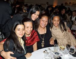 Catherine Watson, Suesa Lopu , Patricia Velazquez, Ata Johnson (Dwayne Johnson\u0026#39;s mother), and Simone Johnson - 2009-spring-gala-379