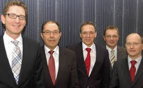 Der Sparkassenvorstand mit Rainer Liebenow, Klaus Jost, André Marker, Lutz Pankrath und Hans Lamparter (von links). Foto: Willi Adam