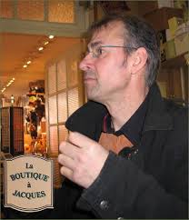 Roger Chetail Chez Jacques Mangin En visite à la Boutique, Roger Chetail regarde assez médusé, le site Internet de - chetail_roger