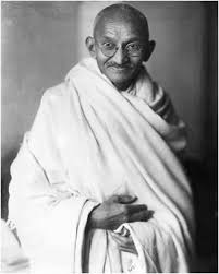 Eloge de la Non-Violence (Mahatma Gandhi) Images?q=tbn:ANd9GcRVzqoACEqN0Uh4i5O4kqVCVW7YMDHfToADBjDZ0Z7zK4FjxQumGQ