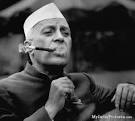 Chal pade yaaro fiqr ko dhuae me uda k Chacha Jawaharlal Nehru Unseen ... - chacha-jawaharlal-nehru-unseen-picture