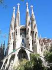 Sagrada Familia Barcelona - via Daymix