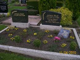 Grab von Johann Reuß (07.04.1950-22.08.1978), Friedhof Aurich- - aa407