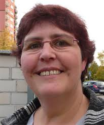 <b>Maria Wolf</b> ist Religionspädagogin und Politologin. - autorinnen55