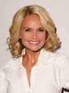 http://www2.pictures.gi.zimbio.com/Paley%2BCenter%2BMedia%2BHosts%2BEvening%2BKristin%2BChenoweth%2BE0bNtSgdEbFl.jpg