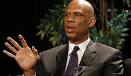 Kareem Abdul-Jabbar holte sechs NBA-Meisterschaften und nahm an 19 ... - kareem-abdul-jabbar-514