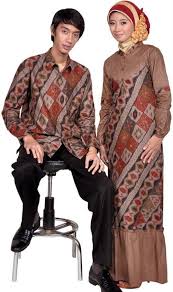 Model Baju Batik Muslim Favorit wanita Modern