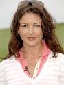 photo | Catherine Zeta-Jones