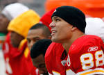 Elsewhere in the NFL, it appears that Chiefs star Tight-End Tony Gonzalez ... - 84052393