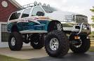 00 Ford Excursion Pic.