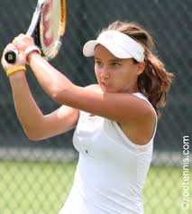 Fifteen-year-old Lauren Davis proved that while experience on grass may be advantageous, it\u0026#39;s not necessary, as the qualifier from Ohio, playing in only her ... - Davis