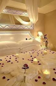 Wedding Night Bedroom Decorating Ideas bed decor (9) � Stylesixty ...