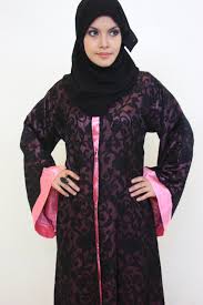 Top-20-Dubai-Styles-Abaya-And-Hijab-For-Muslim-Girls-2016.png