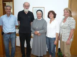 Mai reisten Pfarrer Harald Fischer, Petra Vaupel, Erich Erhard, Berthold Semmler und ...