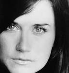Site about scottish actress Simone Lahbib who played Helen stewart in Bad ... - dawn-steele