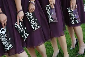 I don't understand bridesmaid clutches... Is this something I am missing? :  wedding bridesmaid clutch Images?q=tbn:ANd9GcRirZE4n696whebn7WSd4JbnZbRD9K8F39h PxeyHPRYaUT38Te
