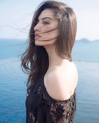 Profil dan Biodata Raline Shah | Biodata Lengkap Artis