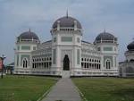File:Great mosque in Medan.JPG - Wikimedia Commons