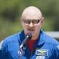 Discovery+Astronauts+Arrive+Cape+Canaveral+PMnTm7ZIoaDc.jpg