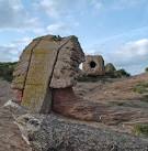 ruined concrete structures, plastic cutlery...lots to see on Little Eye. - via Daymix