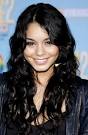 Have a Peek at High School Musical Stars' Holiday Wishes - DGG-017676