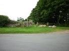SE9683 : A footpath to Revenge Wood on the Dawnay Estate - via Daymix