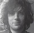 Syd Barrett's pictures - images?q=tbn:ANd9GcRsb-x-ESFinSKck35tDpCaR-eN-a7hszQOHyyvvSg7hVPf8PXxYfGetg