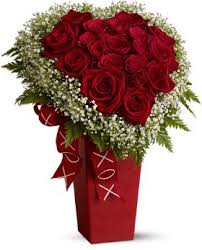 What is your biggest concerns about your wedding flowers?? :  wedding weddings flowers concerns brides grooms centerpieces bouquets Images?q=tbn:ANd9GcRtvot8OfqX 5JqtwmO CQRCG8l5FBMEWavHaSzkQCN0chOAFsUAQ