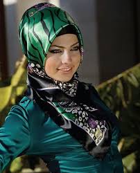 Beautiful Islamic Women Hijab Veil Fashion Trends 2013 in Turkey