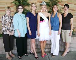 Left to Right: Marianne Prodan Gideon (1968), Jonella Wozny Williamson (1990), Autumn Marisa Lexer (1997), Miss Rain Day 2007 ... - DSC00709