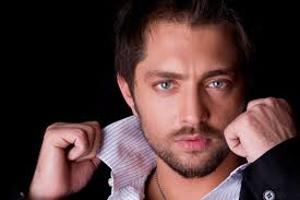 [​IMG]