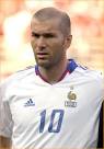 http://4.bp.blogspot.com/-YvloUNvHH9w/T2rytiouW8I/AAAAAAAAeFE/xft7PUBOrwo/s1600/zidane_portraet_enpropertyoriginal.jpg
