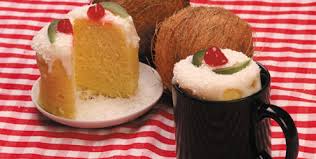 BOLO DE LEITE DE COCO NA CANECA