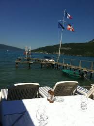 Auberge du Roselet: Tables au bord du lac d&#39;Annecy - auberge-du-roselet