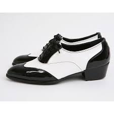 Mens black & white wingtip oxfords
