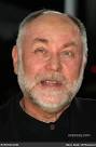 Robert David Hall - images?q=tbn:ANd9GcS0VLcP8n6mzWhYWeQHm-Md7K5N1bOxjvZoDOrRh4UgLSb_EcY7342SWjAr