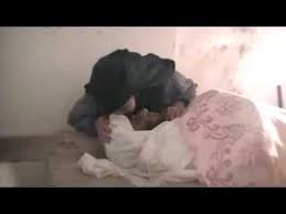 نقره لتكبير أو تصغير الصورة ونقرتين لعرض الصورة في صفحة مستقلة بحجمها الطبيعي